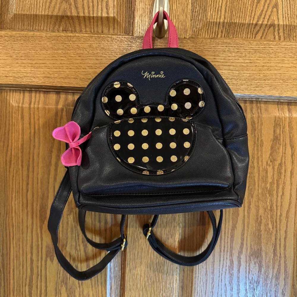 Dani by Danielle Nicole Black & Gold Minnie Mouse Backpack